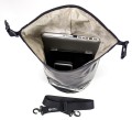 h15LDrybag_LaptopInside_web_1024x1024.jpeg